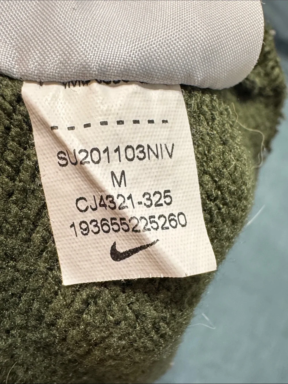 Nike Men's Olive Pullover Hoodie with Black Swoosh Size Medium CJ4321-325 Dr-Fit